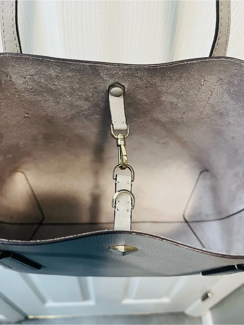 kate spade New York All Day Leather Tote & Matching Wristlet - NWOT